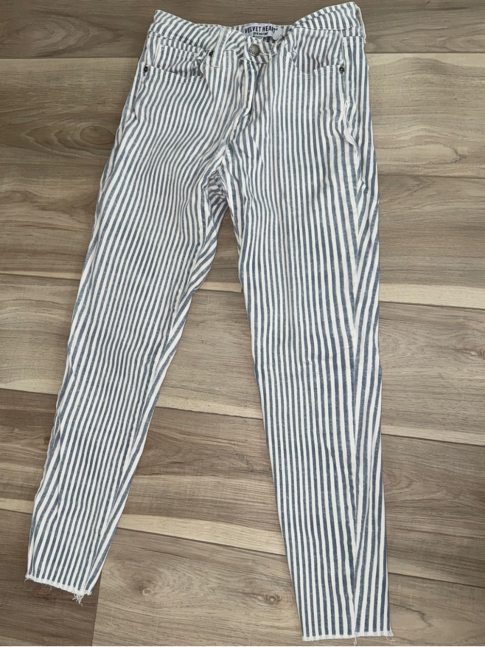 Velvet Heart White and Blue Striped Ankle Jeans